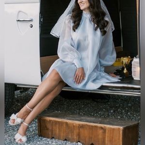 Hariette gordon 2.2 mini long sleeve wedding dress in powder blue size small